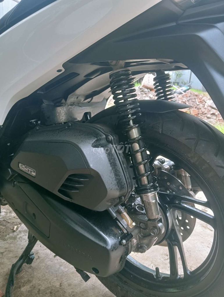 Honda SH 2018 - ảnh 2