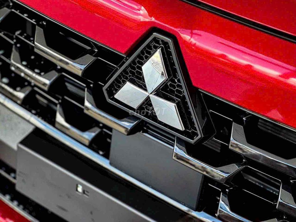 Mitsubishi - ảnh 5