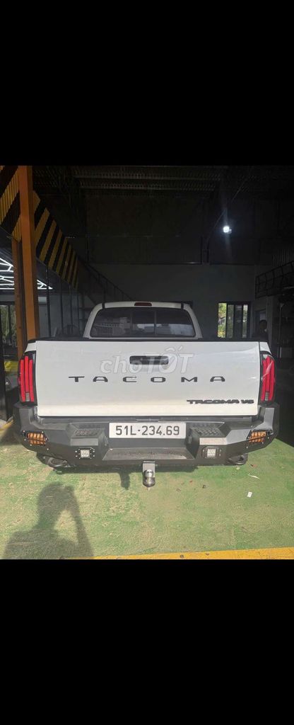 Toyota 2005 - ảnh 2
