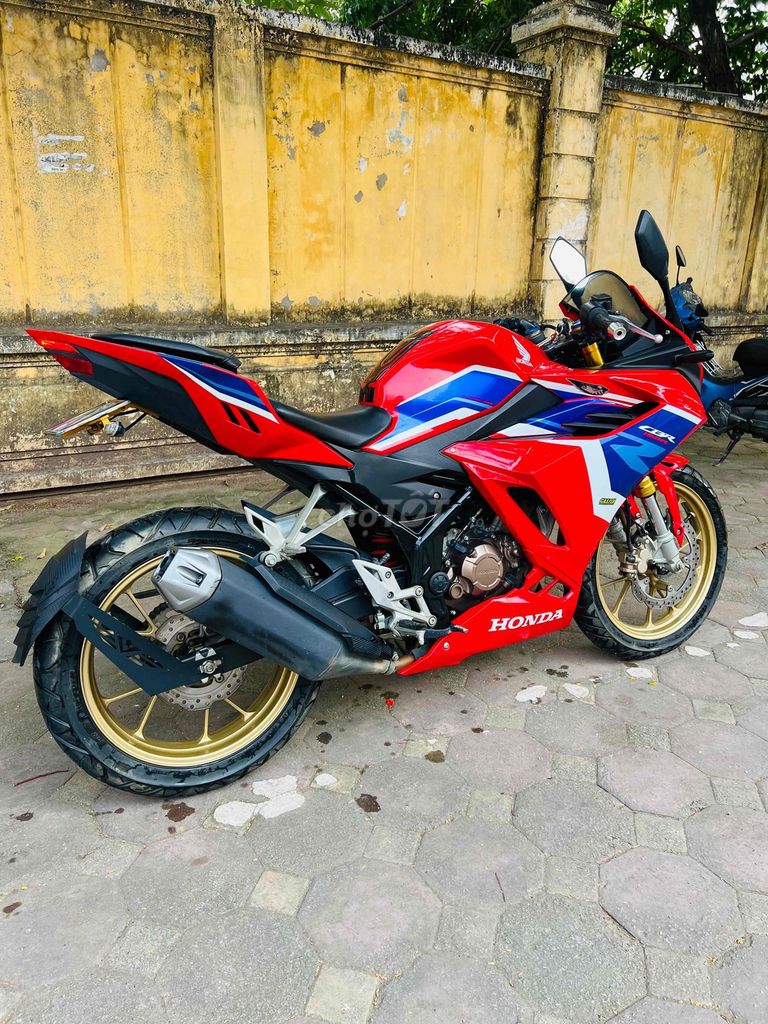Honda CBR 2023 - ảnh 4