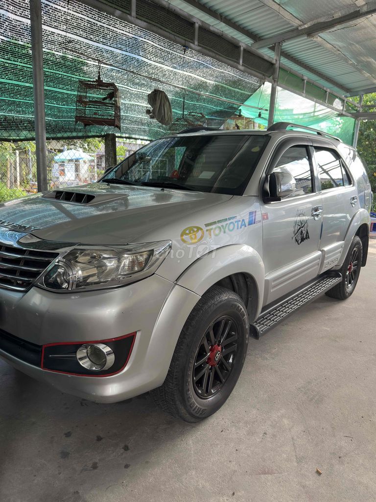 Toyota Fortuner 2014 - ảnh 1