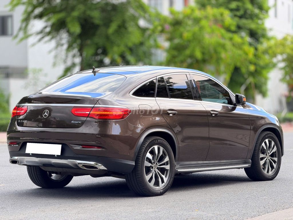 Mercedes-Benz 2018 - ảnh 2