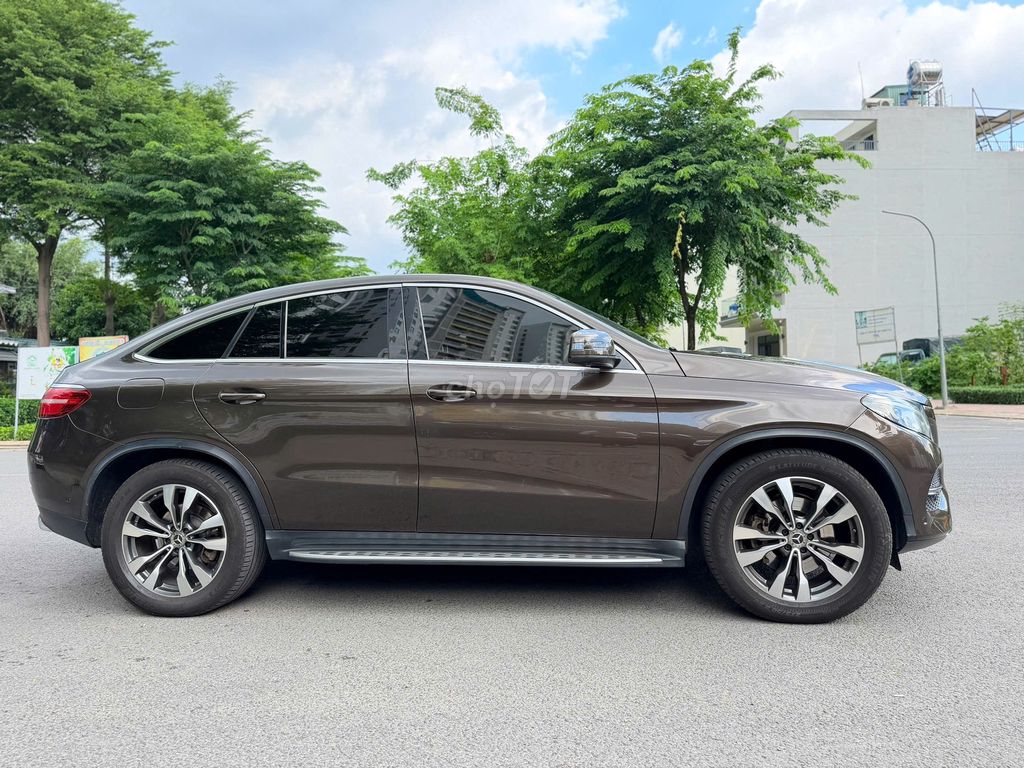 Mercedes-Benz 2018 - ảnh 4