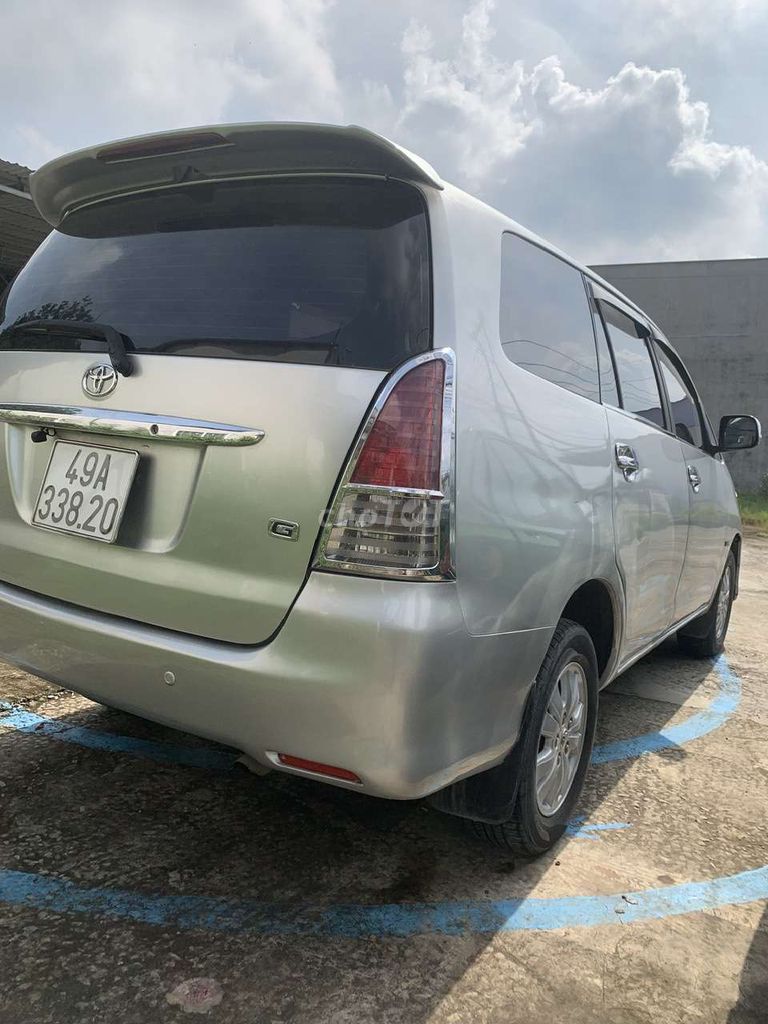 Toyota Innova G - ảnh 2