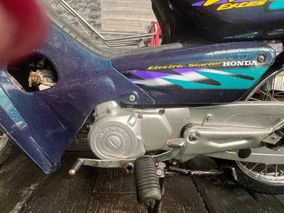 Honda Dream 1999 - ảnh 1