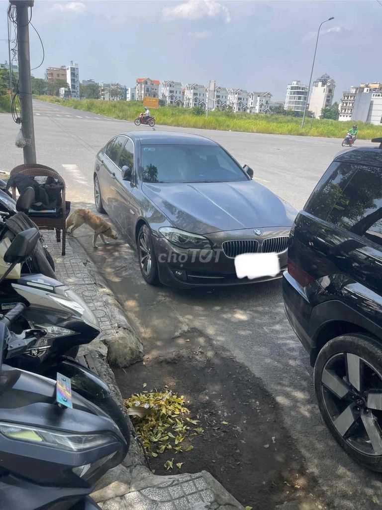 BMW 2012 - ảnh 1
