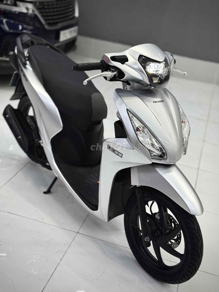 Vision 2020 - ảnh 1