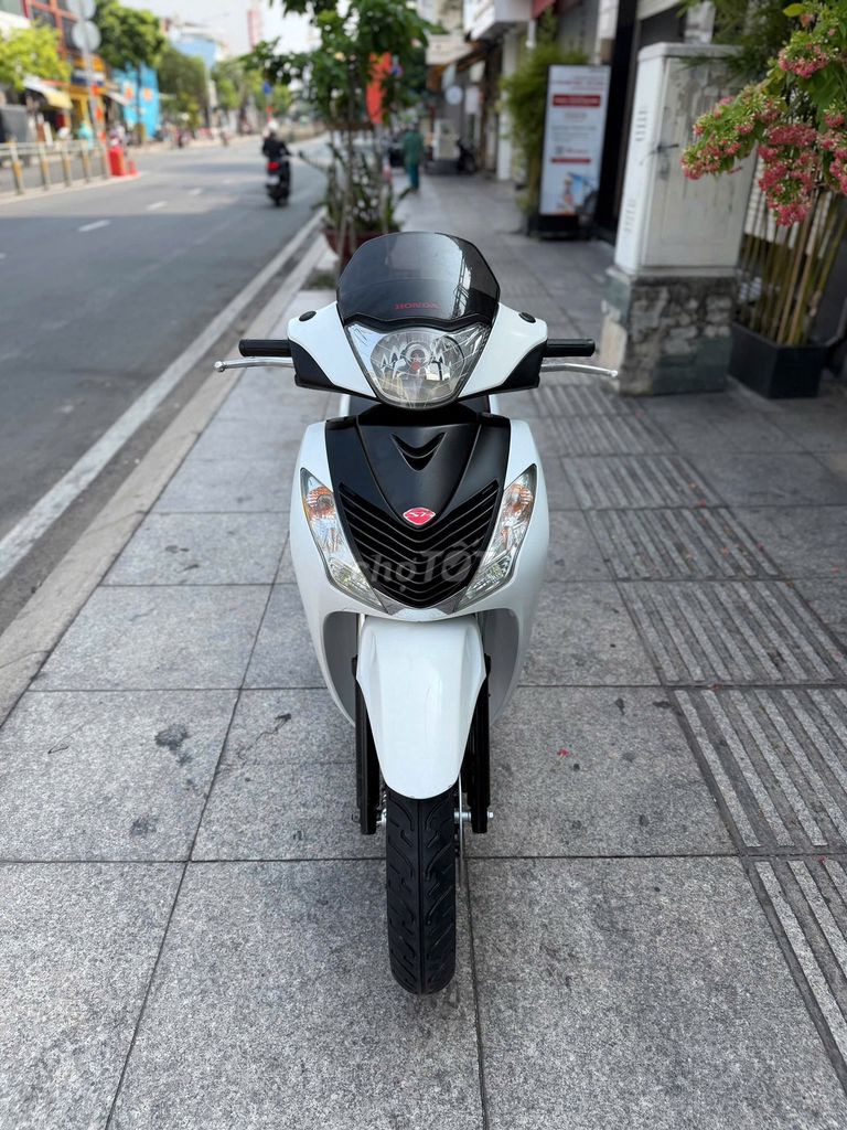 Honda SH 2010 - ảnh 1