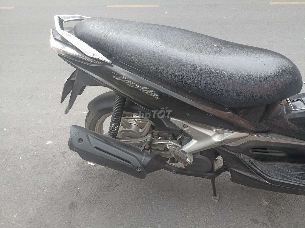 vespa 2022 - ảnh 4