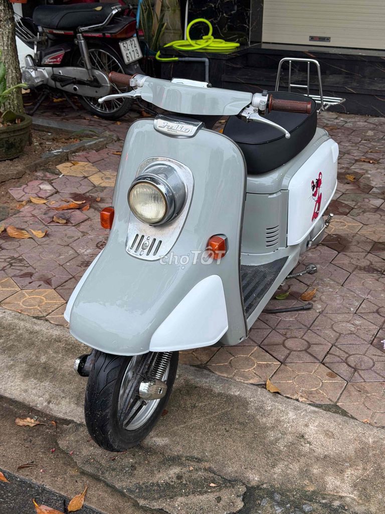 Honda 2000 - ảnh 1
