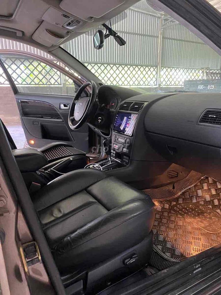 Ford Mondeo 2004 - ảnh 4
