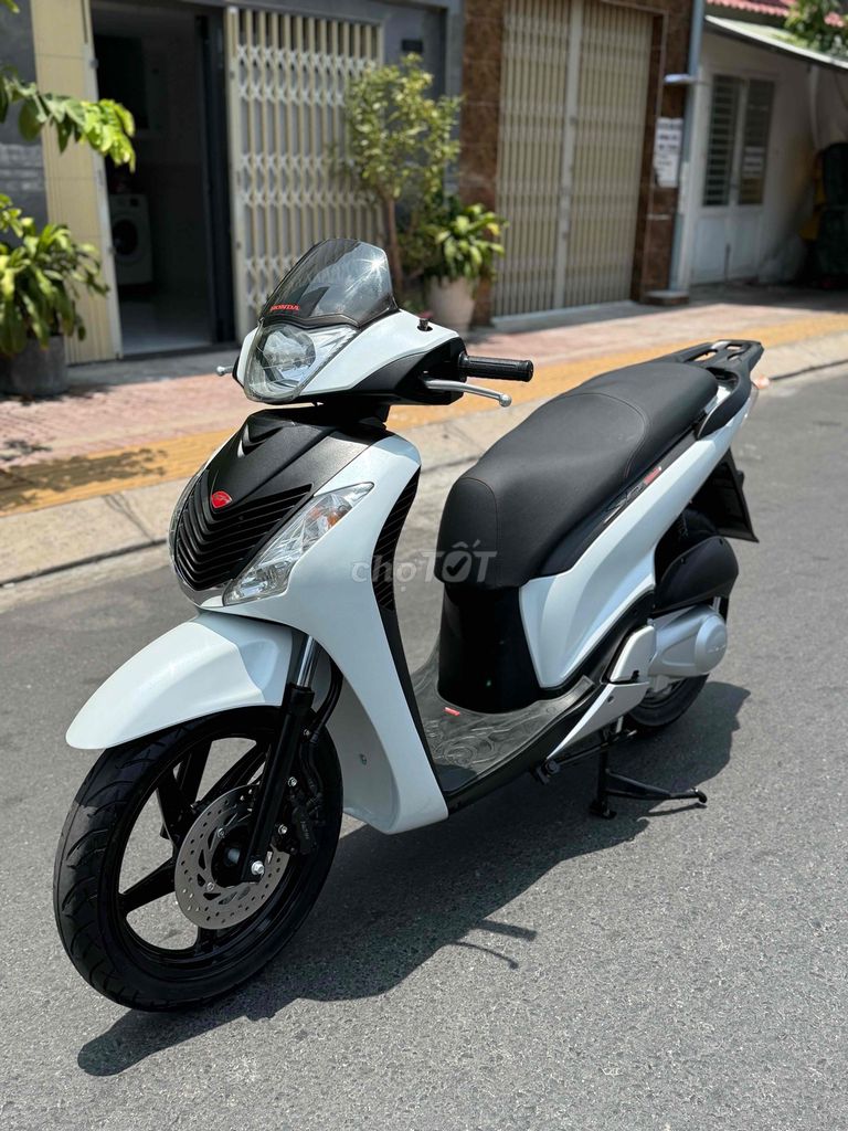 Honda SH 2010 - ảnh 2