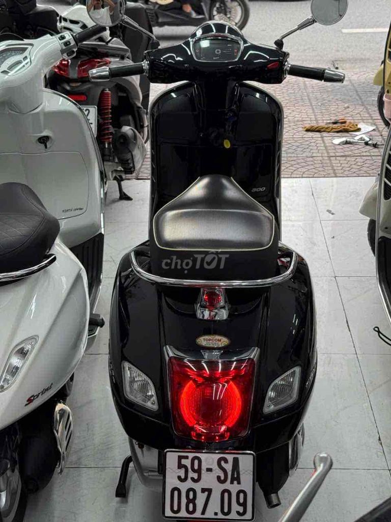 Piaggio Vespa 2021 - ảnh 3