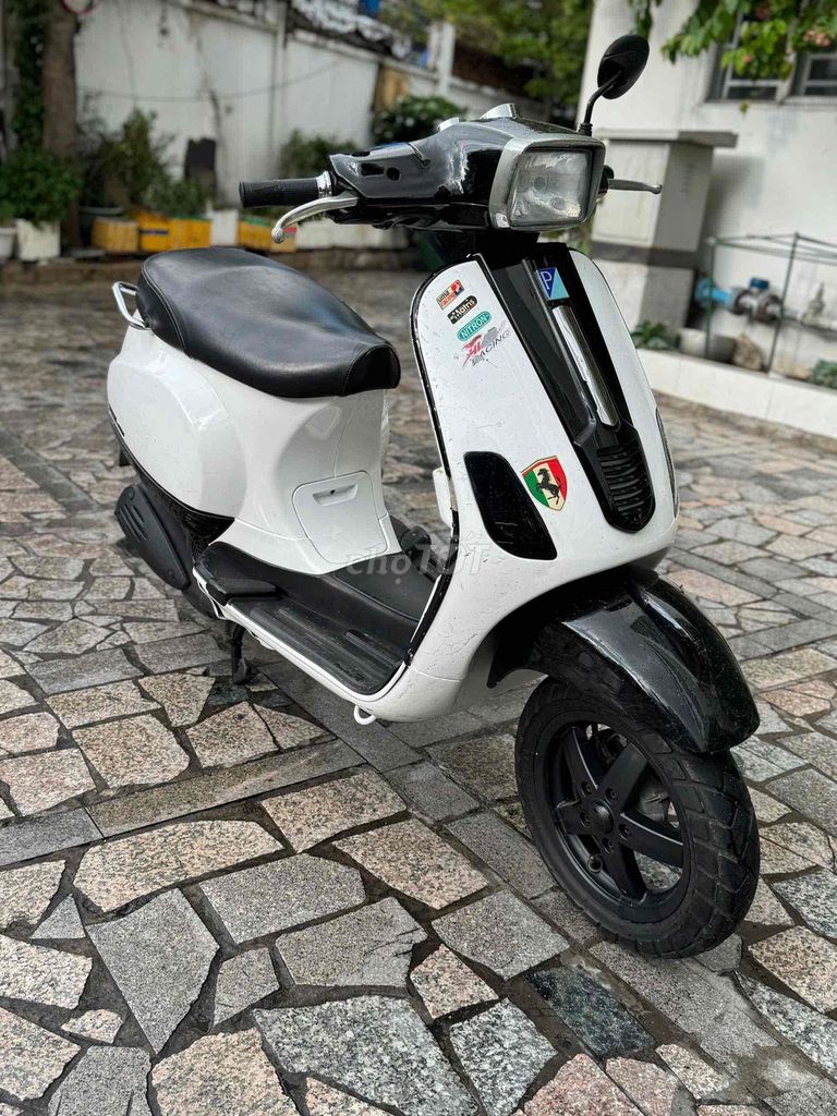 Vespa 2010 - ảnh 3
