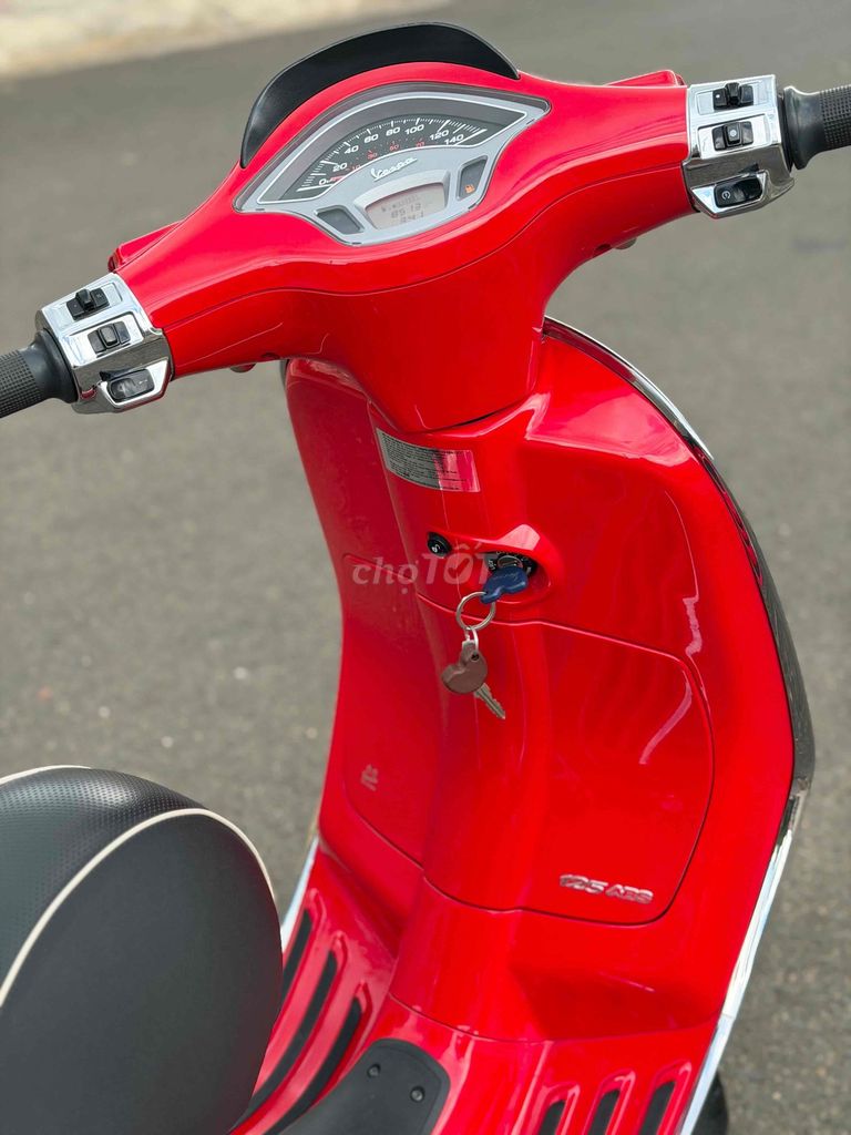 Vespa 2022 - ảnh 5