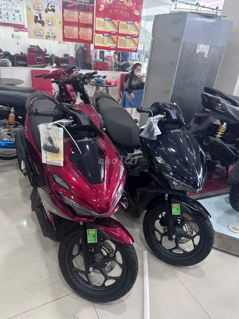 AB 2026 - ảnh 1