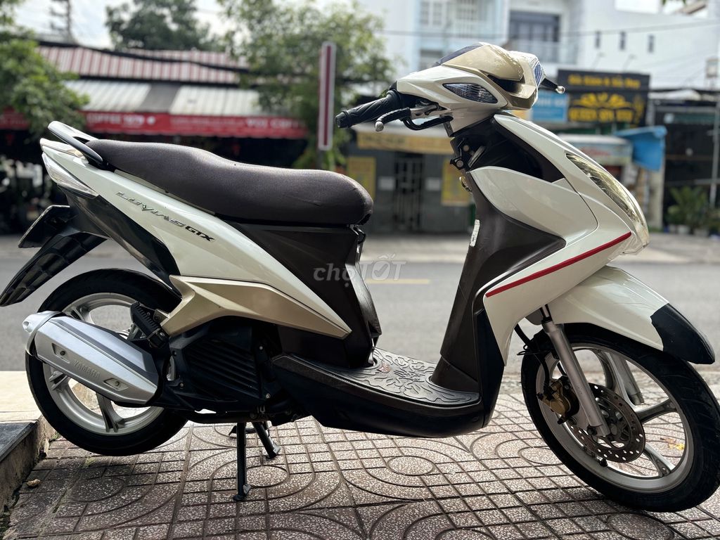 Yamaha Luvias 2016 - ảnh 1
