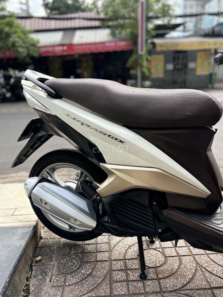 Yamaha Luvias 2016 - ảnh 4