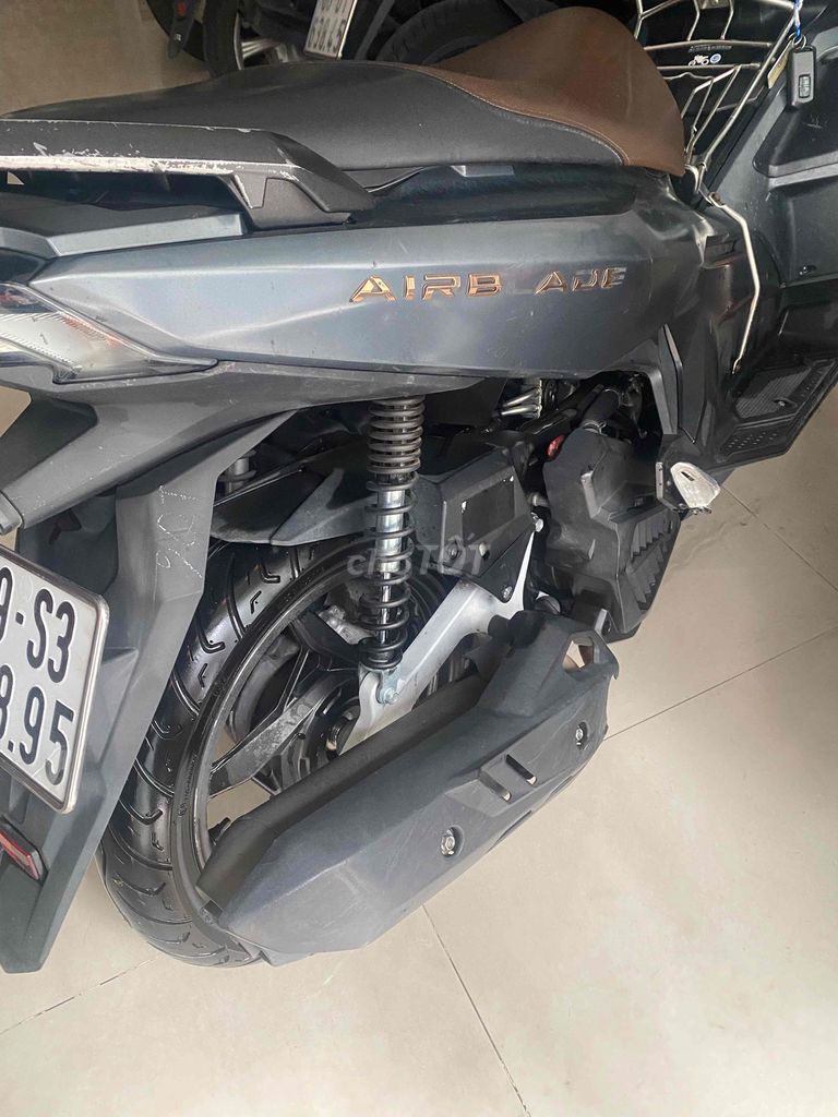 Honda Air Blade 2020 - ảnh 2