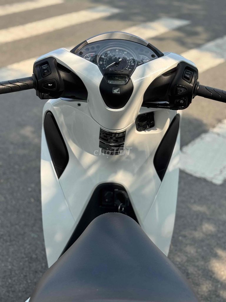 Honda SH 2017 - ảnh 1