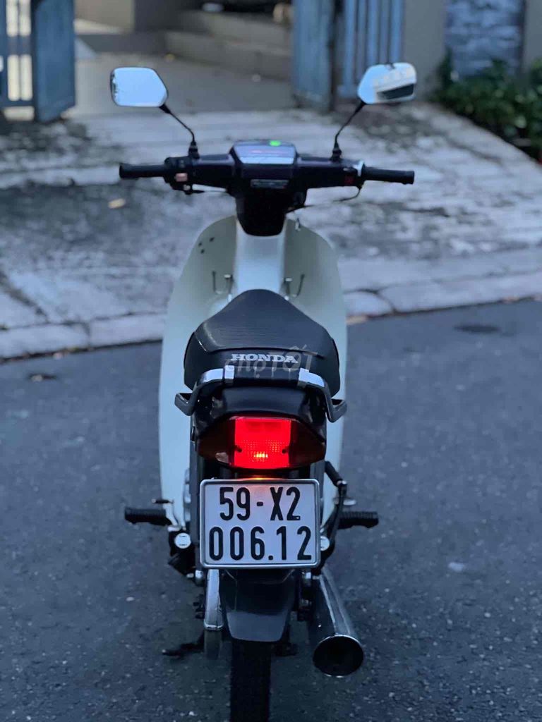 Honda Dream 1998 - ảnh 2
