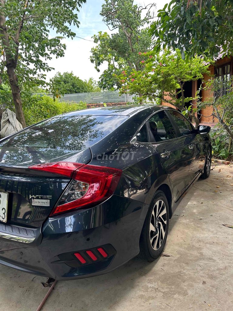 Honda Civic 2018 - ảnh 3