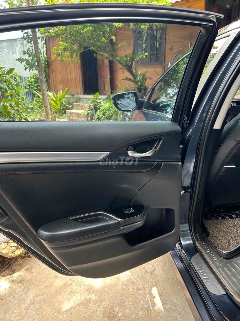 Honda Civic 2018 - ảnh 5