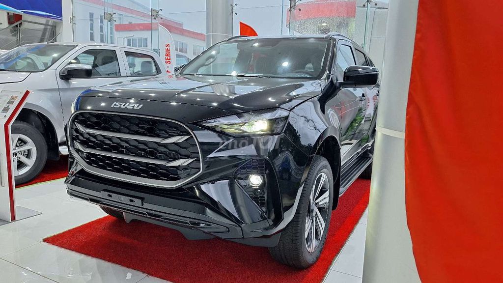 Isuzu - ảnh 2