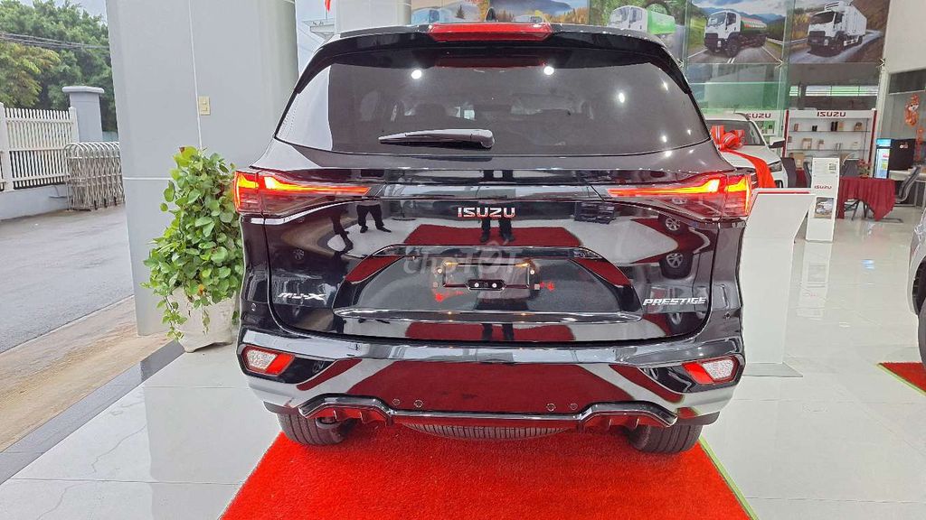 Isuzu - ảnh 4