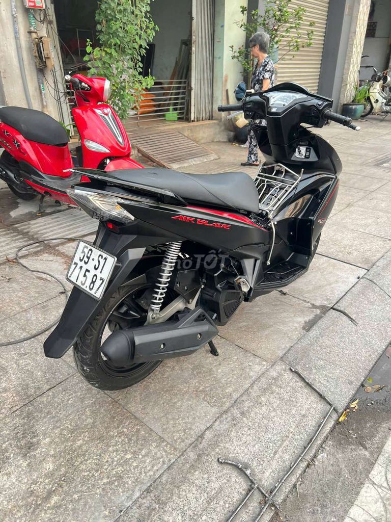 Honda Air Blade 2014 - ảnh 3