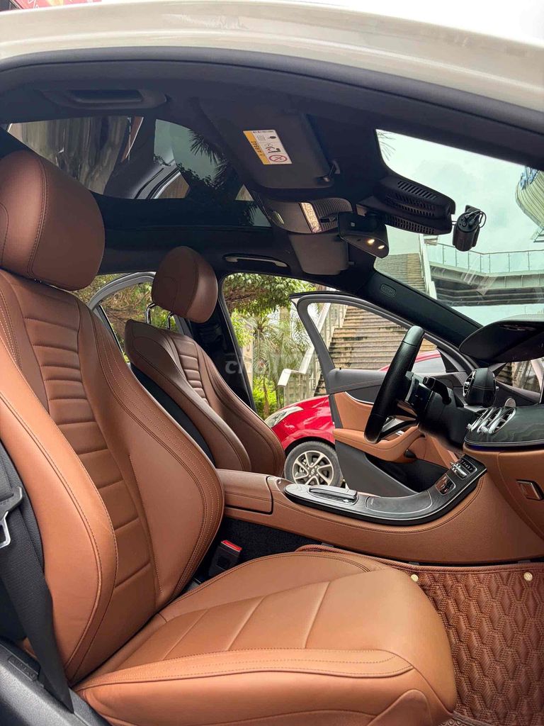Mercedes-Benz 2021 - ảnh 4