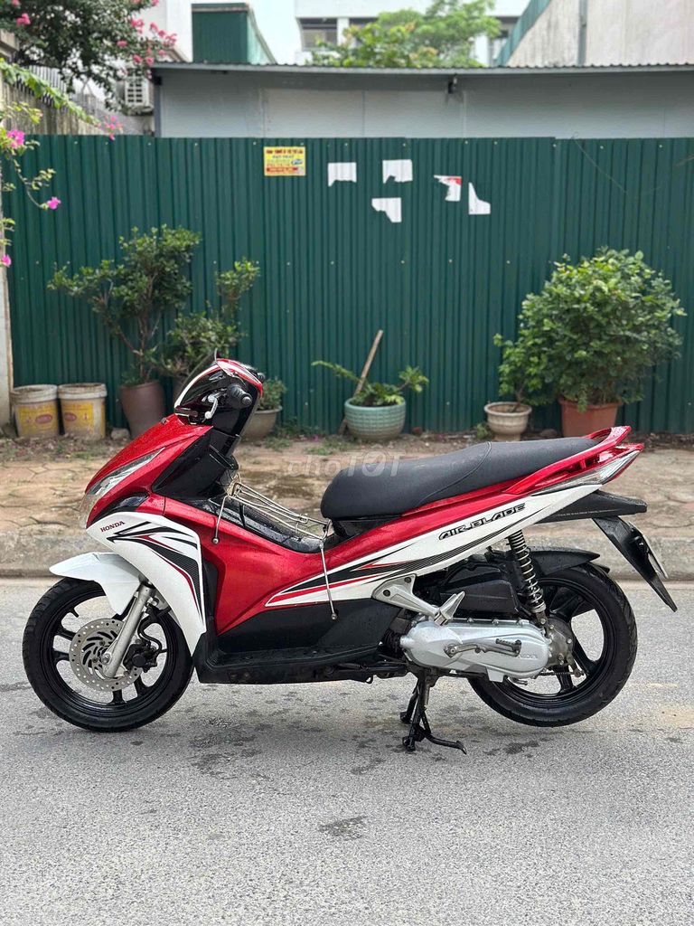 Honda Airblade 2011 - ảnh 4