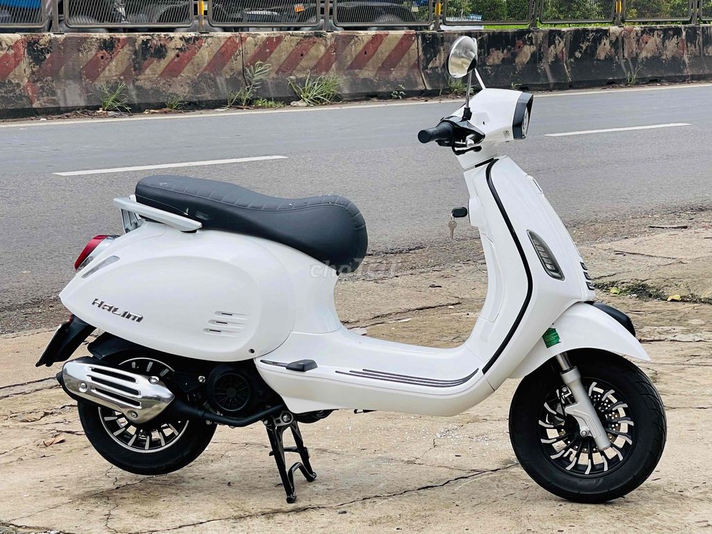 Halim Vespa 2025 - ảnh 5