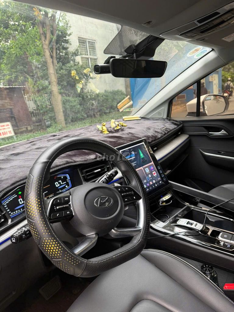 Hyundai Custin 2025 - ảnh 3