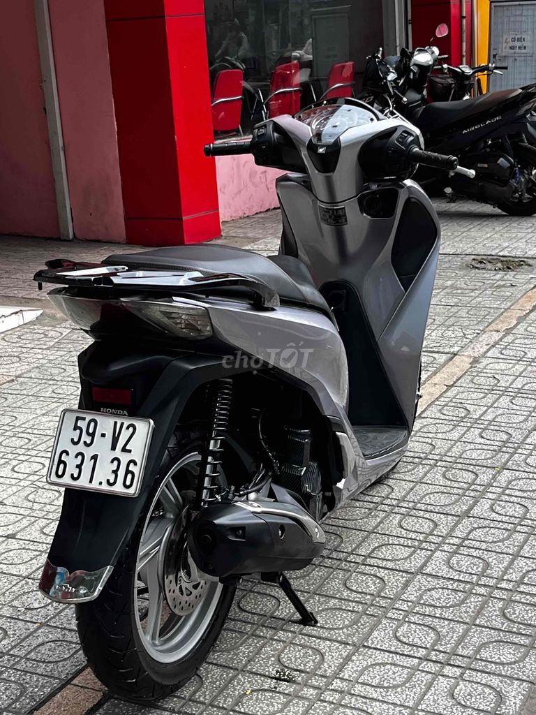 Honda SH 2018 - ảnh 3