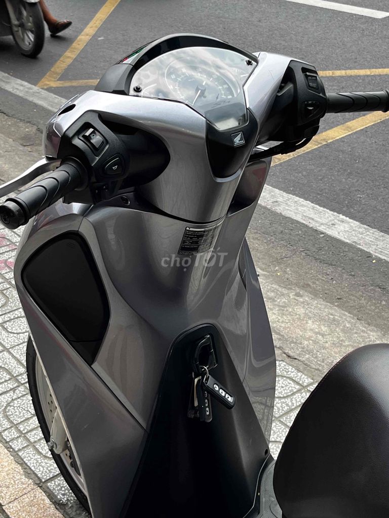 Honda SH 2018 - ảnh 4