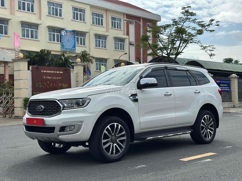 Ford Everest 2021 - ảnh 3