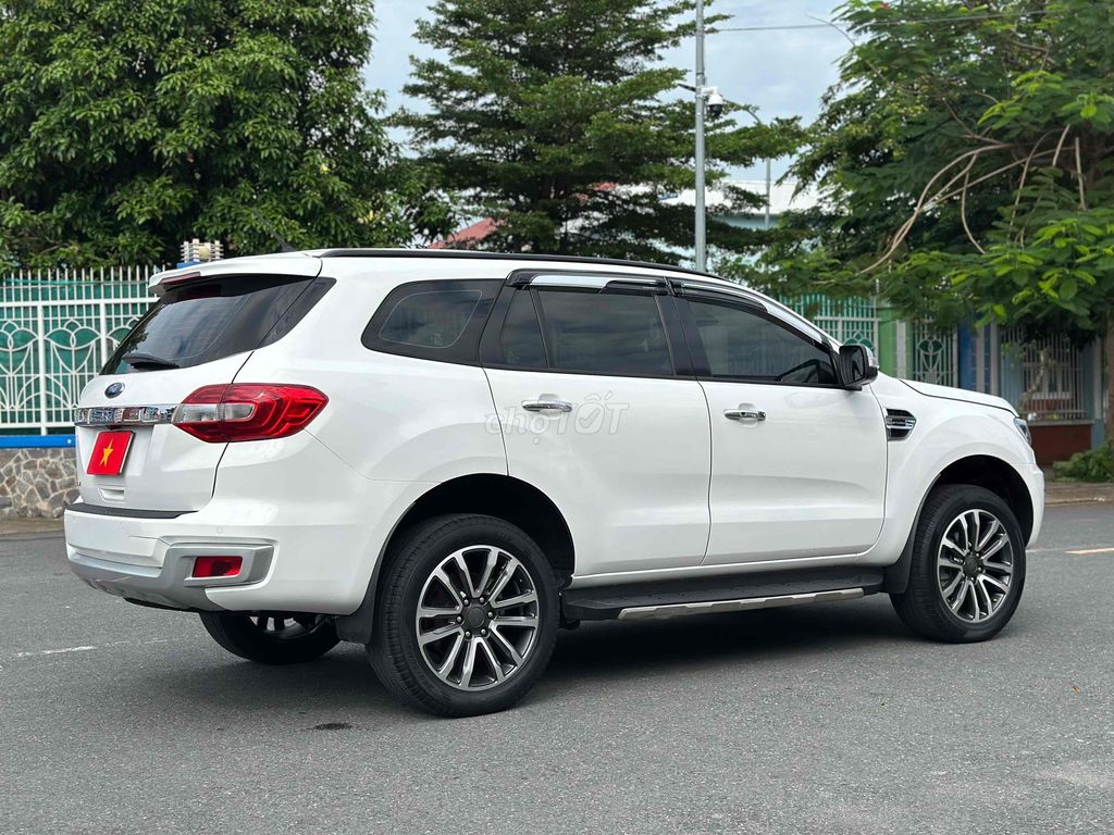 Ford Everest 2021 - ảnh 4