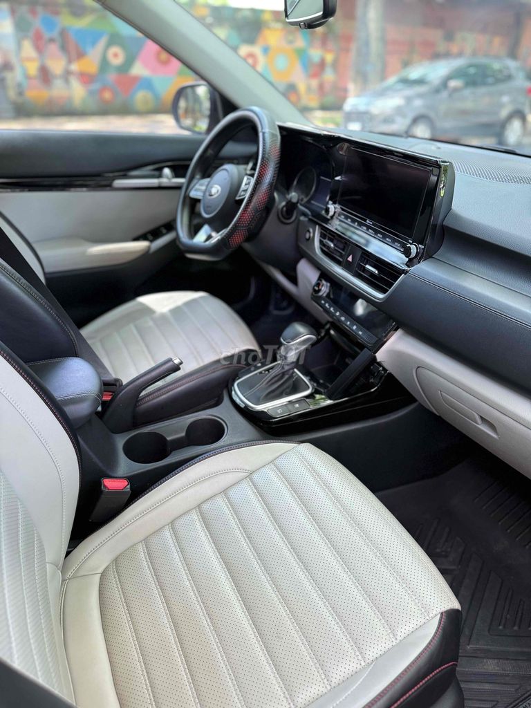 Kia Seltos 2021 - ảnh 4