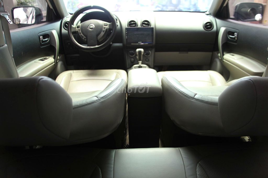 Nissan 2010 - ảnh 4