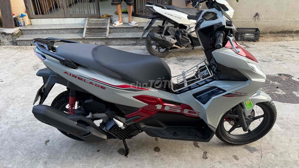 Honda Air Blade 2025 - ảnh 2