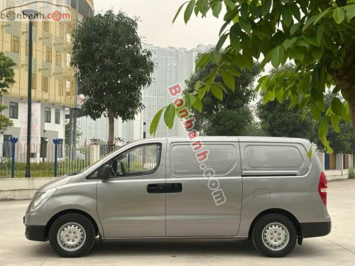 Hyundai Grand Starex 2017 - ảnh 2