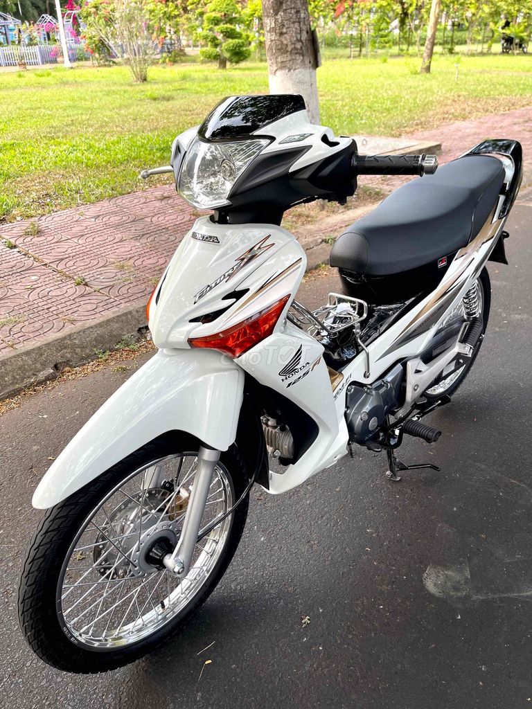 Honda Future 2011 - ảnh 2