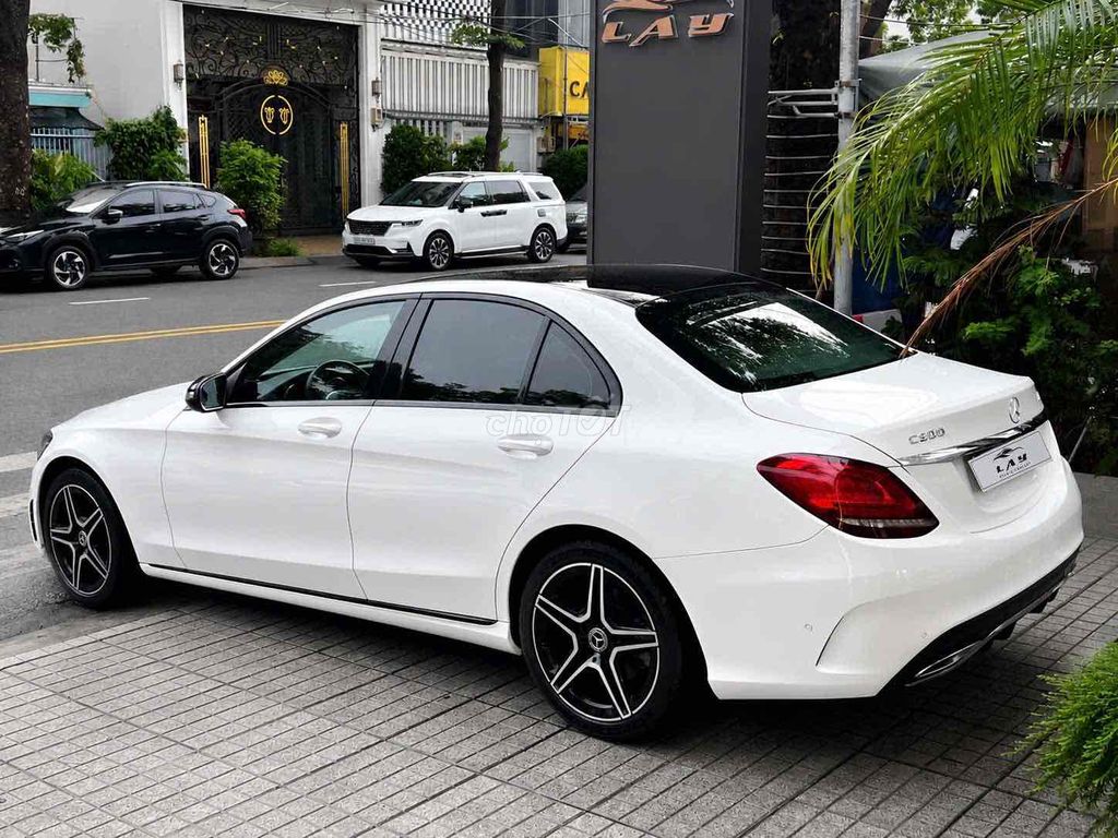 Mercedes-Benz 2020 - ảnh 5