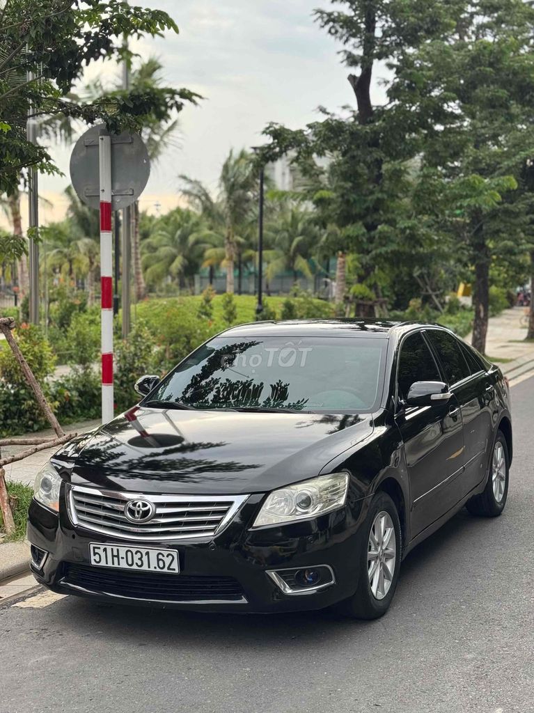 Toyota Camry 2.0E 2009 - ảnh 2