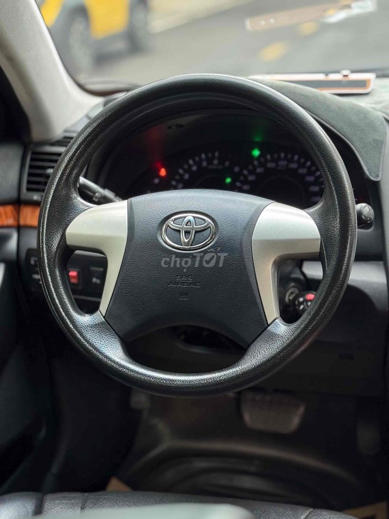 Toyota Camry 2.0E 2009 - ảnh 5