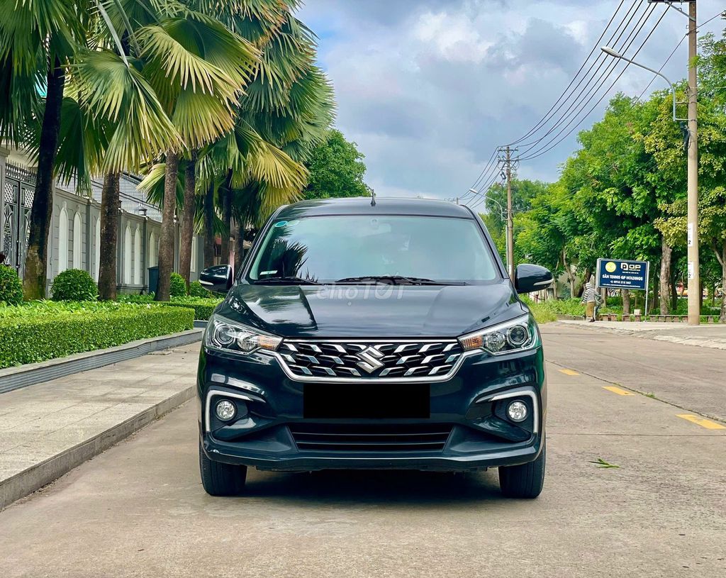 Suzuki Ertiga 2023 - ảnh 1