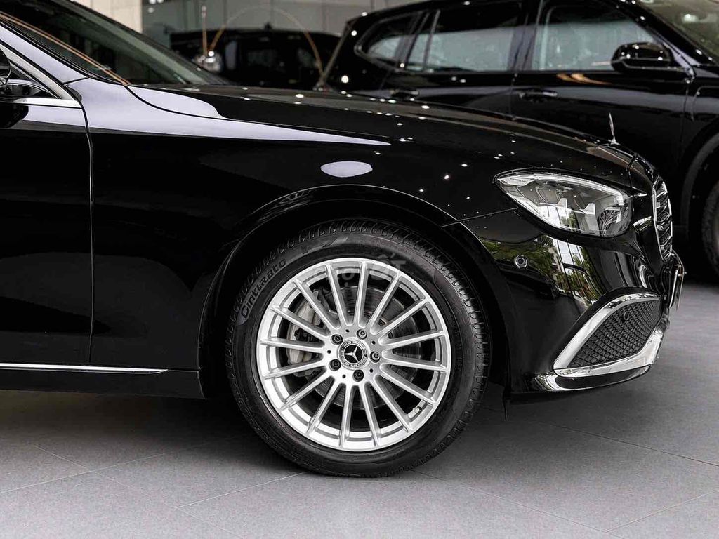 Mercedes-Benz 2021 - ảnh 5
