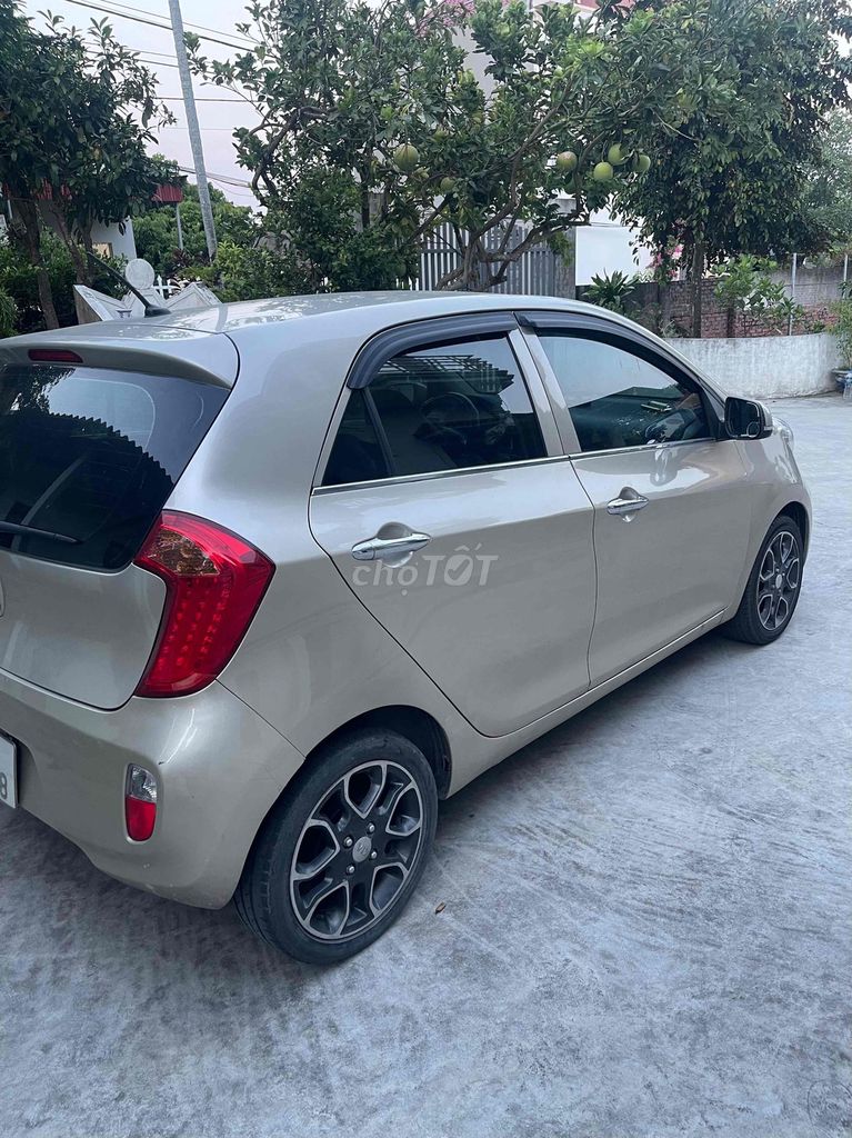 Kia Picanto - ảnh 2