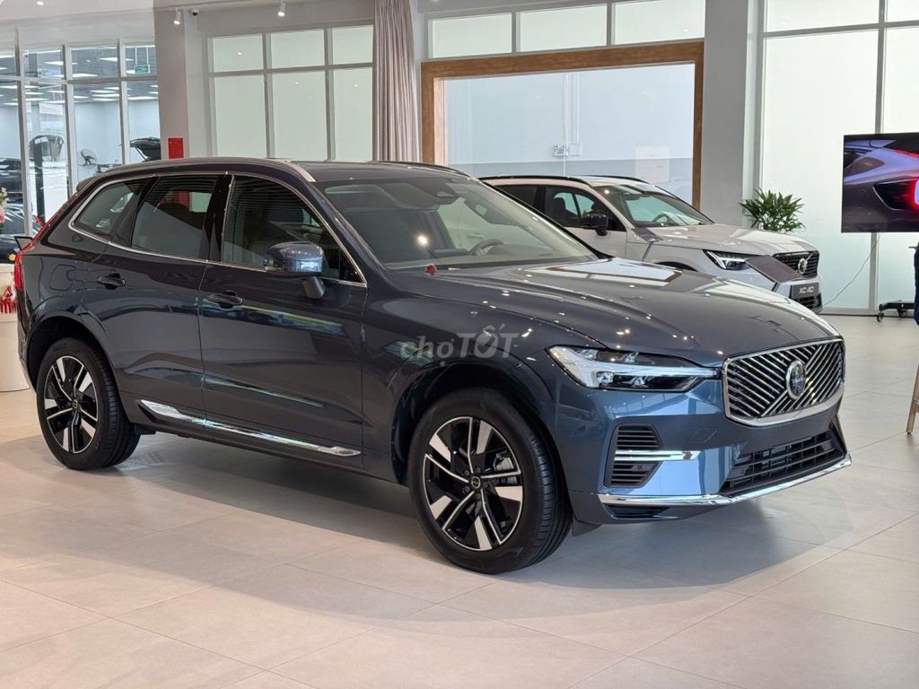 Volvo XC60 2025 - ảnh 3